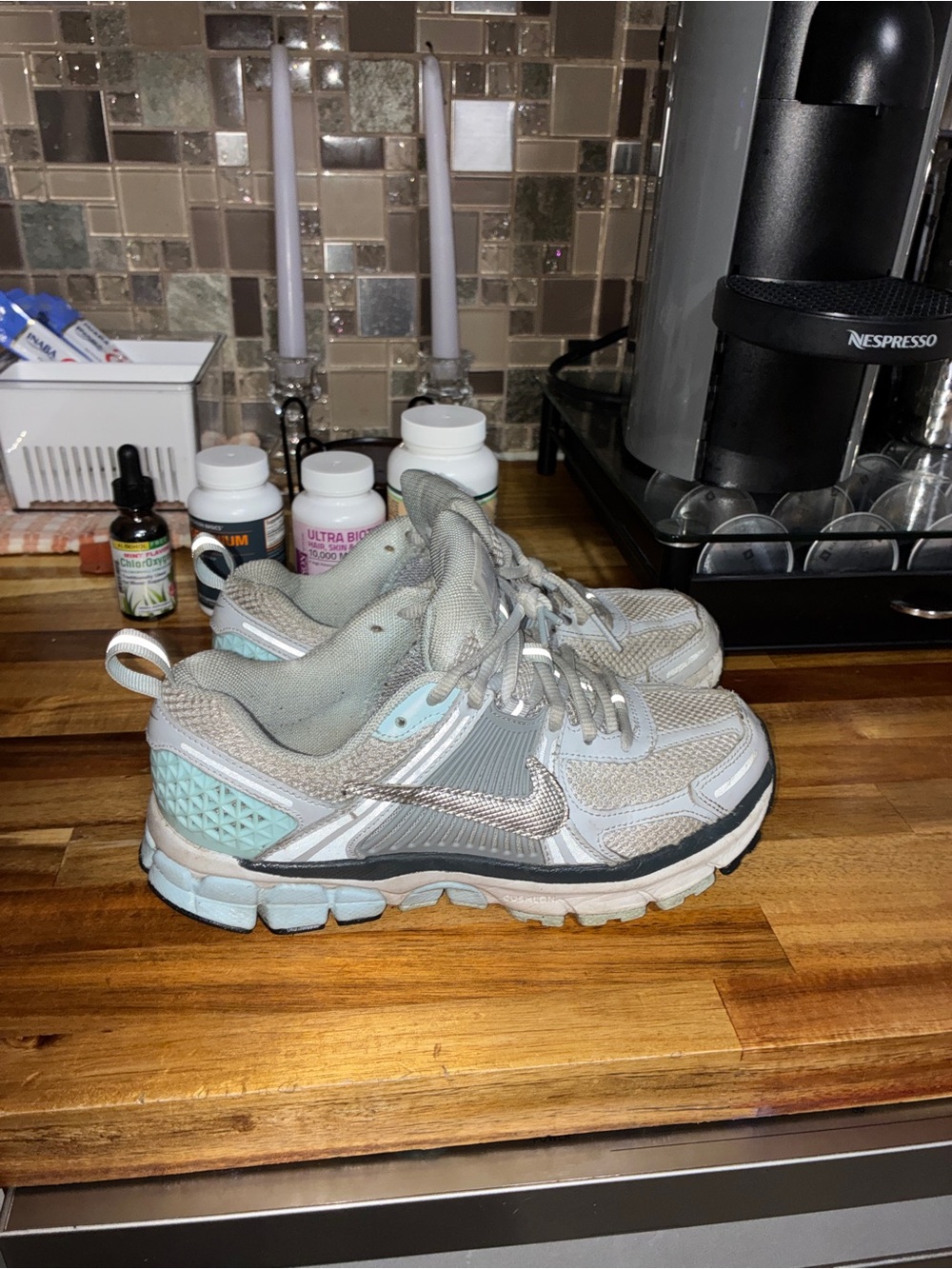 Nike Vomero Women's Gray and Mint  Running Sneakers